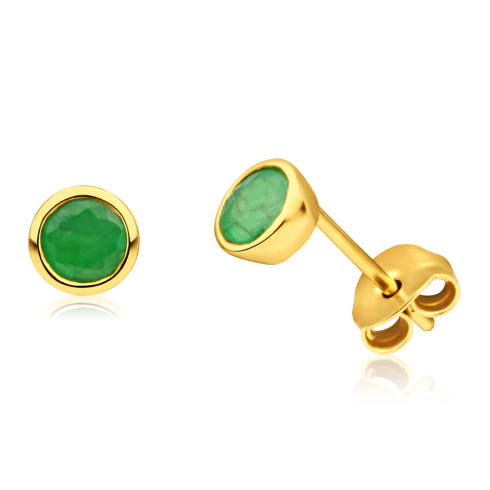 9ct Yellow Gold Alluring Emerald Stud Earrings