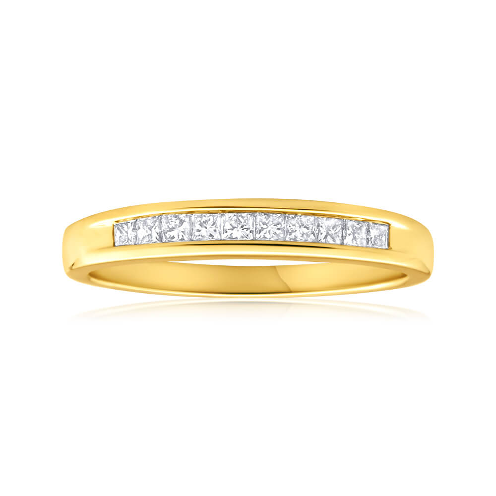 9ct Yellow Gold Diamond Charming Ring