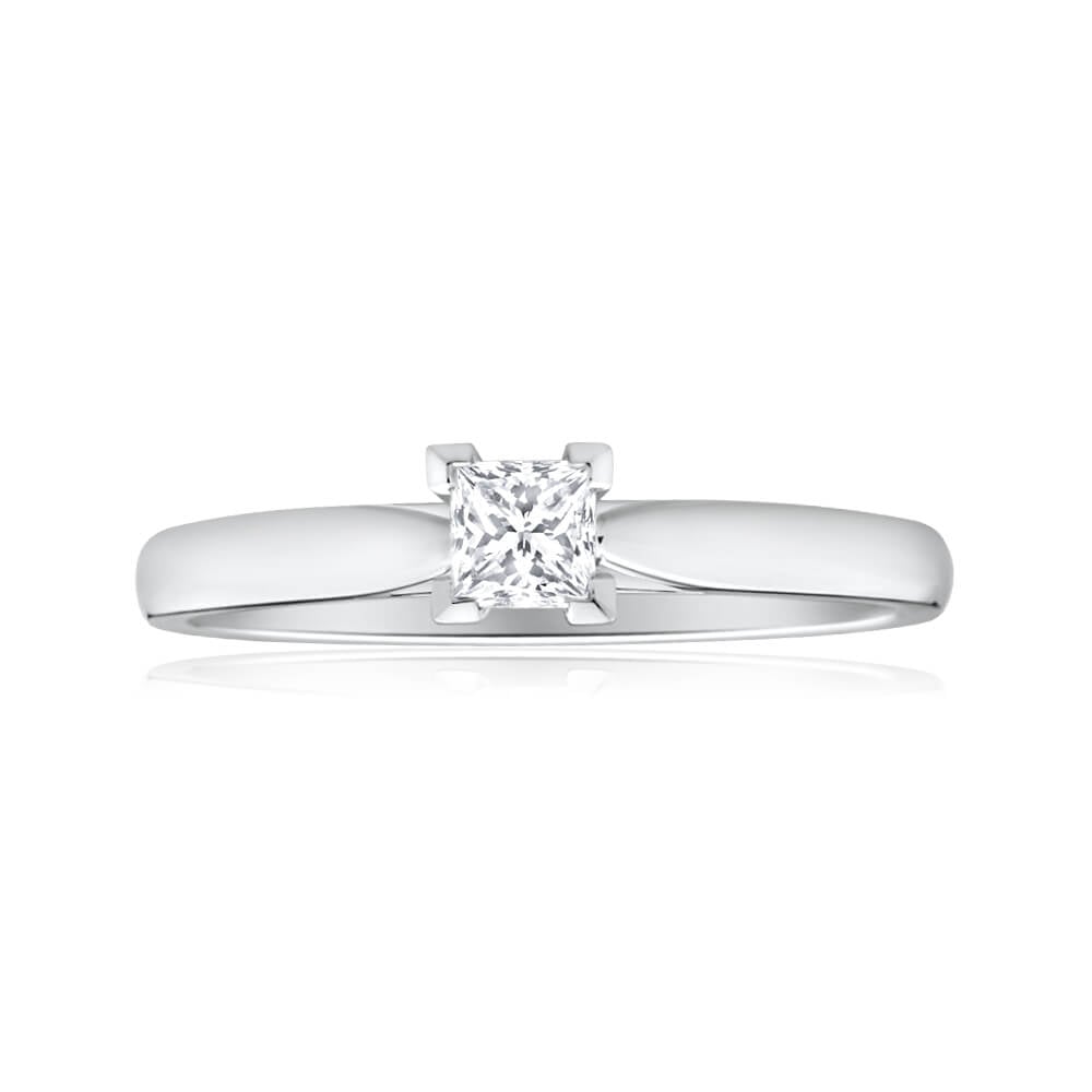 18ct White Gold Solitaire Ring With 0.2 Carat Diamond