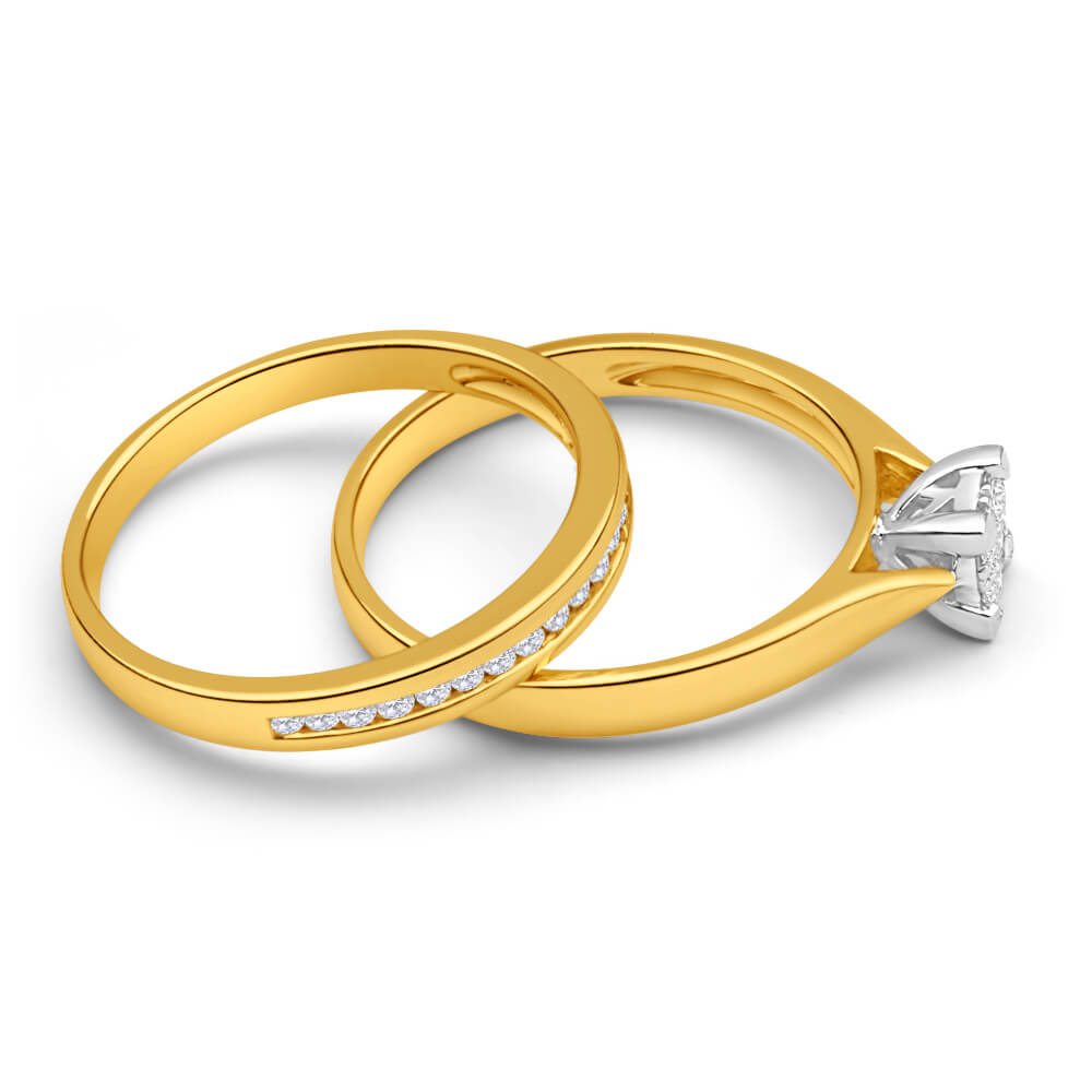 9ct Yellow Gold 2 Ring Bridal Set With 22 Diamonds Totalling 0.25 Carats