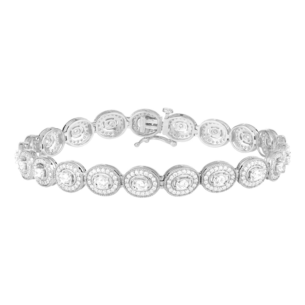 9ct White Gold 18.5cm Oval Shaped Bracelet With 2.00 Carats of Diamonds