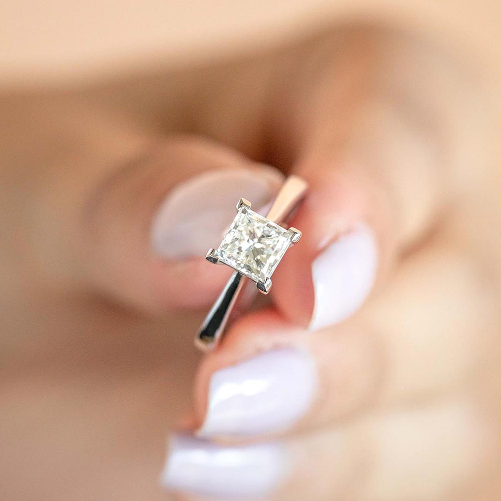 18ct White Gold 1.50 Carat J SI GIA Princess Cut Certified Diamond Solitaire Ring