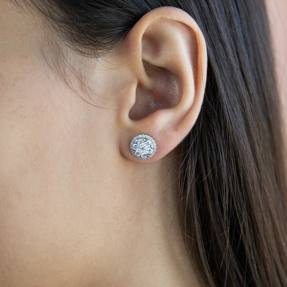 10ct White Gold 0.95 Carat Diamond Stud Earrings