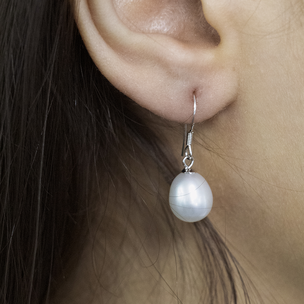 White Freshwater Pearl 9-10mm Drop Earrings